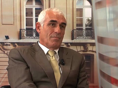 Xavier Timbeau Directeur principal OFCE : « Il va se produire quelque chose de plus profond dont on mesure pas du tout les conséquences, qui est la perte de crédibilité progressive des Etats-Unis »