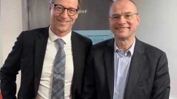 Jean-Noël de Galzain Pdg Wallix : « Il y a des investisseurs qui nous approchent, c&rsquo;est pas nouveau »